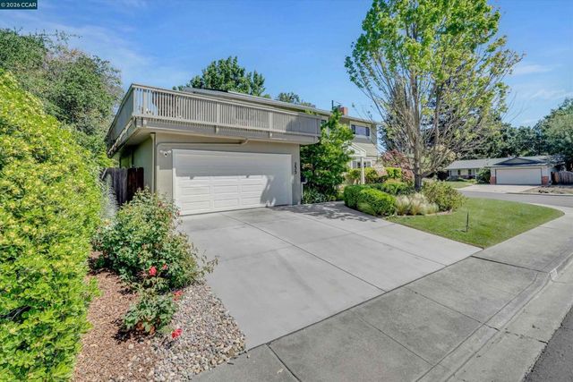 235 Appalachian Dr, Martinez, CA 94553