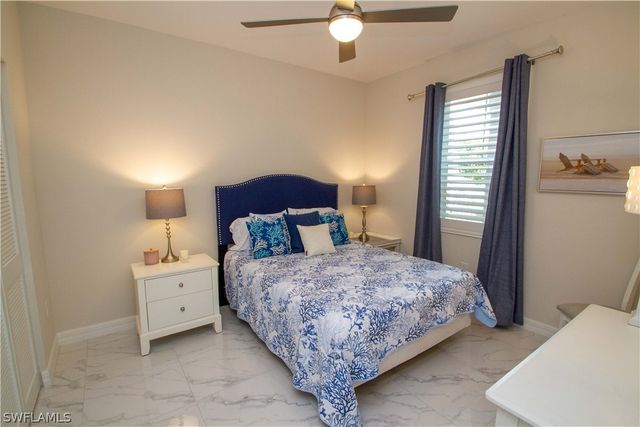 244 Indies DR E 101, Naples, FL 34114