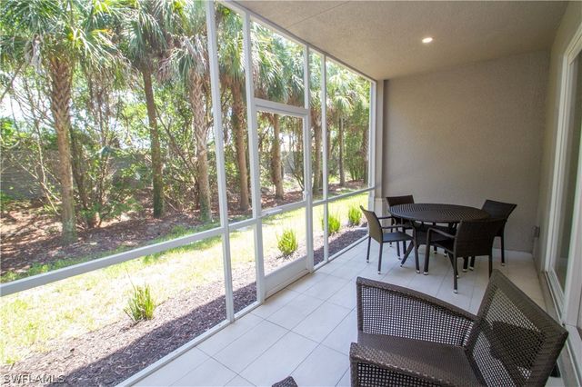 244 Indies DR E 101, Naples, FL 34114