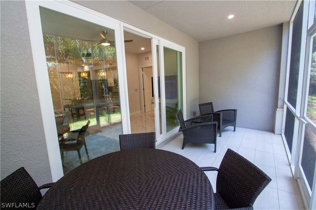 244 Indies DR E 101, Naples, FL 34114