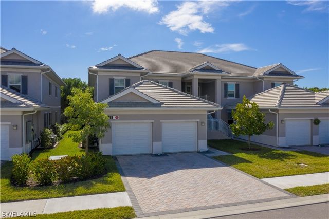 244 Indies DR E 101, Naples, FL 34114