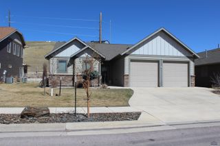 1114 SETTLERS CREEK PL, Rapid City, SD 57701