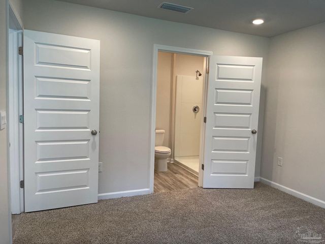 8665 Pathstone Blvd, Pensacola, FL 32526