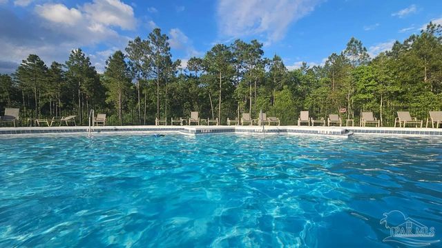 8665 Pathstone Blvd, Pensacola, FL 32526