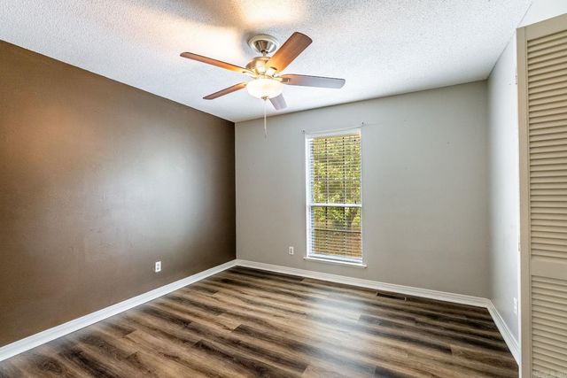 12601 Pleasant Forest Drive, Little Rock, AR 72212