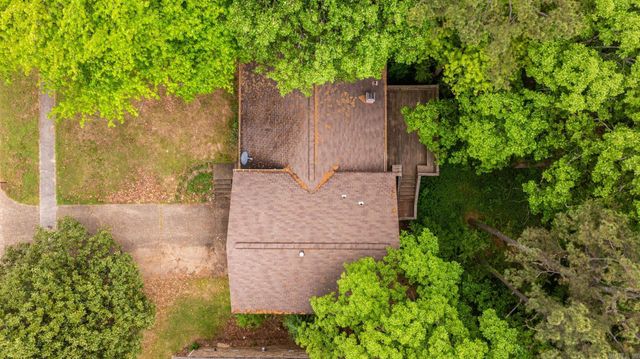 12601 Pleasant Forest Drive, Little Rock, AR 72212