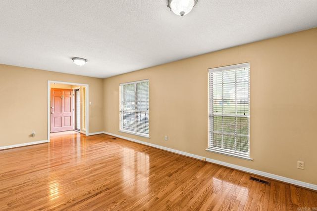 12601 Pleasant Forest Drive, Little Rock, AR 72212