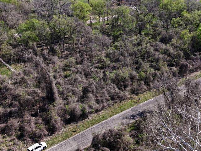 452 E Riverside DR, Bastrop, TX 78602