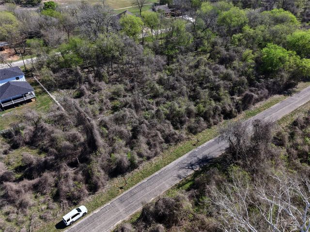 452 E Riverside DR, Bastrop, TX 78602