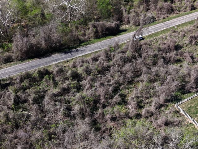 452 E Riverside DR, Bastrop, TX 78602