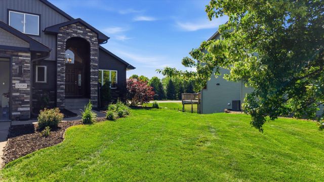 8096 Padre Way NE, Elk River, MN 55330