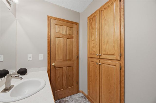8096 Padre Way NE, Elk River, MN 55330