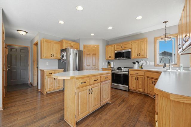 8096 Padre Way NE, Elk River, MN 55330