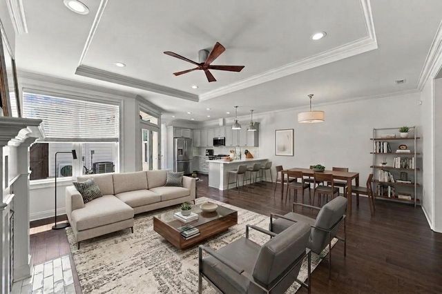 9042 Berry Farms Xing, Franklin, TN 37064