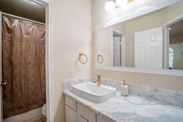 12619 Mansfield Glen Court, Houston, TX 77014