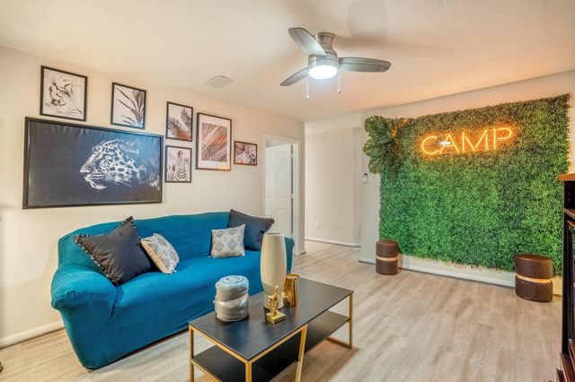 12619 Mansfield Glen Court, Houston, TX 77014