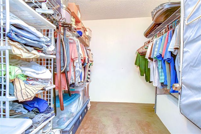 4008 ASHFORD GREEN PLACE F204, Tampa, FL 33613
