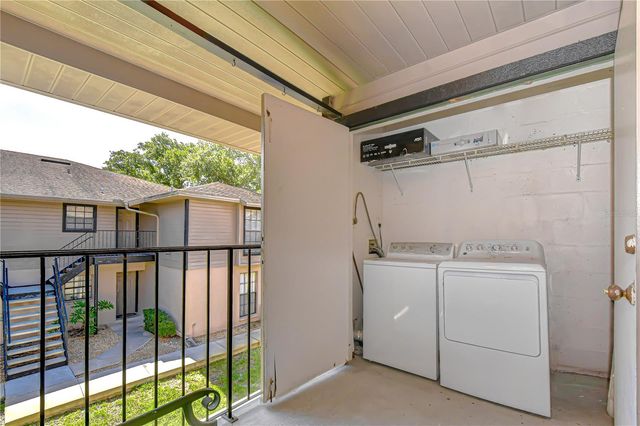 4008 ASHFORD GREEN PLACE F204, Tampa, FL 33613