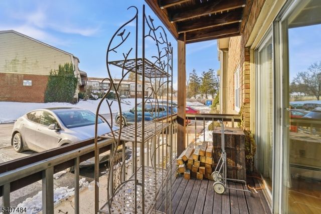 38 Deanna Dr 99, Hillsborough Twp., NJ 08844