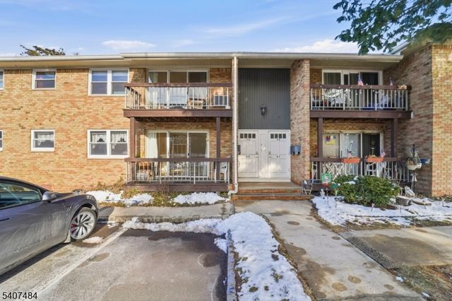 38 Deanna Dr 99, Hillsborough Twp., NJ 08844