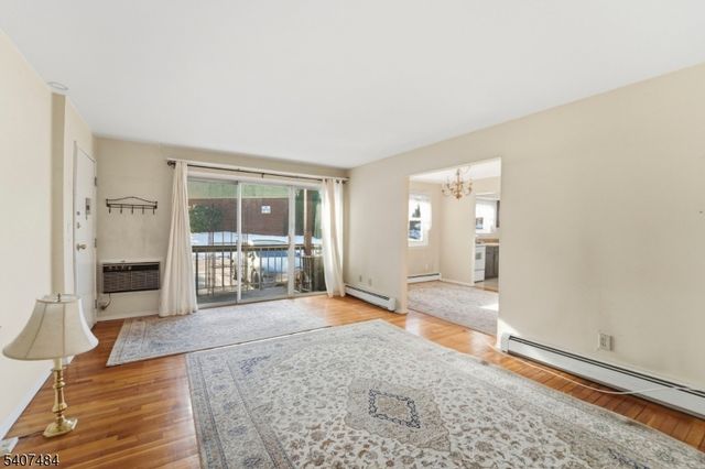 38 Deanna Dr 99, Hillsborough Twp., NJ 08844