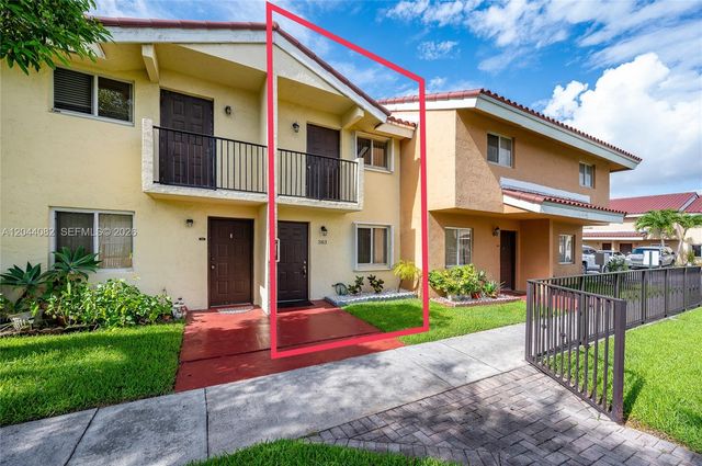 550 NW 82nd Ct 383, Miami, FL 33126