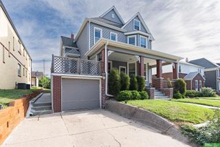 5012 Cass Street, Omaha, NE 68132