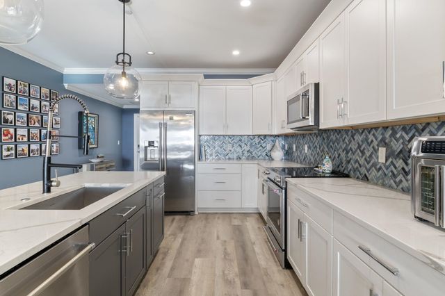 535 Ocean Blvd Unit 403, Hampton, NH 03842