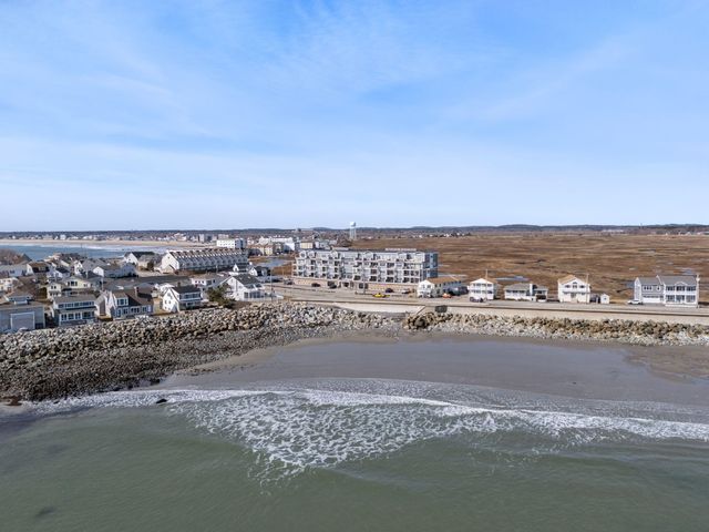 535 Ocean Blvd Unit 403, Hampton, NH 03842