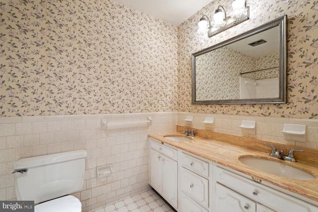 7616 BURFORD DR, Mclean, VA 22102