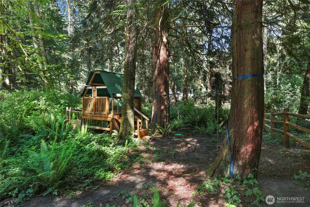 6955 NE Hidden Cove Road, Bainbridge Island, WA 98110