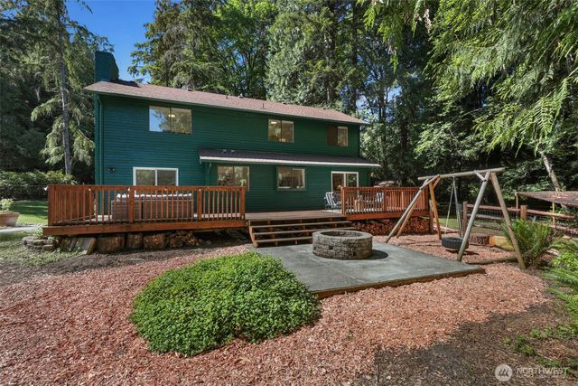 6955 NE Hidden Cove Road, Bainbridge Island, WA 98110