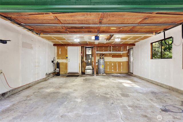 6955 NE Hidden Cove Road, Bainbridge Island, WA 98110