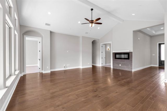 20701 Deep CRK, Lago Vista, TX 78645