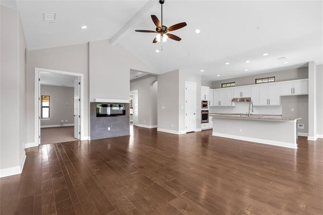 20701 Deep CRK, Lago Vista, TX 78645