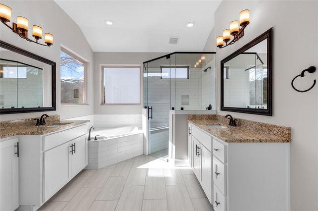 20701 Deep CRK, Lago Vista, TX 78645