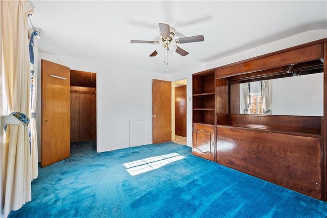 951 Rita Dr, Wilkins Twp, PA 15221