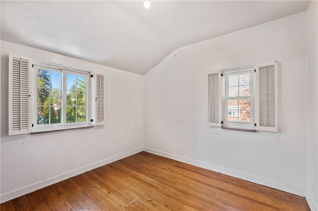 951 Rita Dr, Wilkins Twp, PA 15221