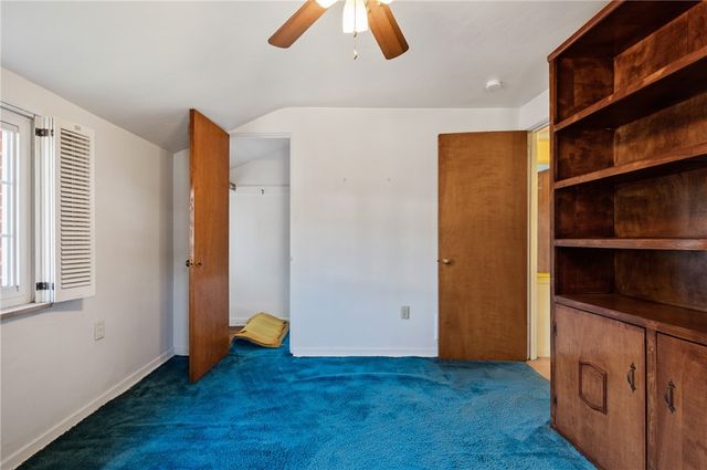 951 Rita Dr, Wilkins Twp, PA 15221