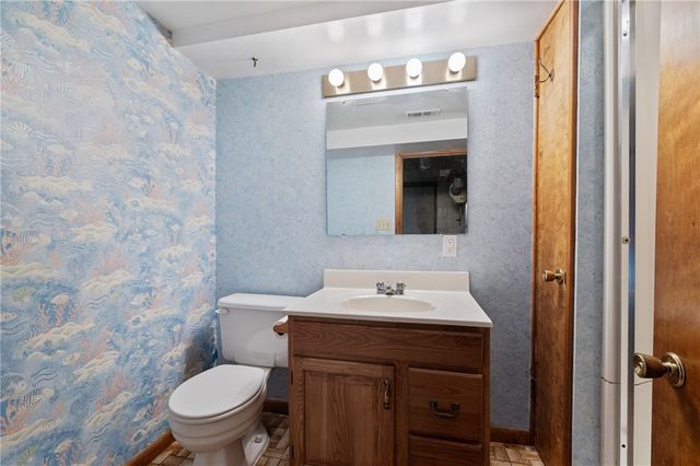 951 Rita Dr, Wilkins Twp, PA 15221