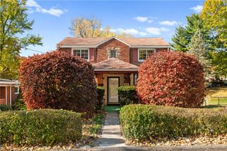 951 Rita Dr, Wilkins Twp, PA 15221