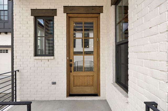 1947B Kimbark Dr, Nashville, TN 37215