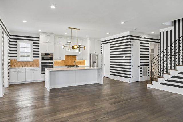 1947B Kimbark Dr, Nashville, TN 37215