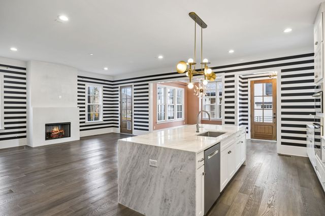 1947B Kimbark Dr, Nashville, TN 37215