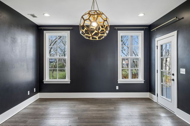 1947B Kimbark Dr, Nashville, TN 37215