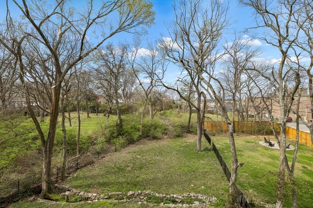 1947B Kimbark Dr, Nashville, TN 37215