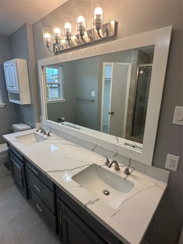 501 Cindyrella Drive, Highlands, TX 77562