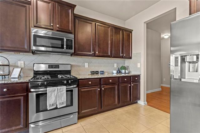 2015 Boxwood Lane, Canton, GA 30114