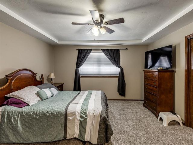 9921 Casa Linda, Oklahoma City, OK 73139