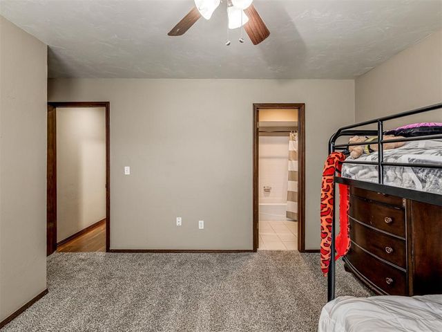 9921 Casa Linda, Oklahoma City, OK 73139